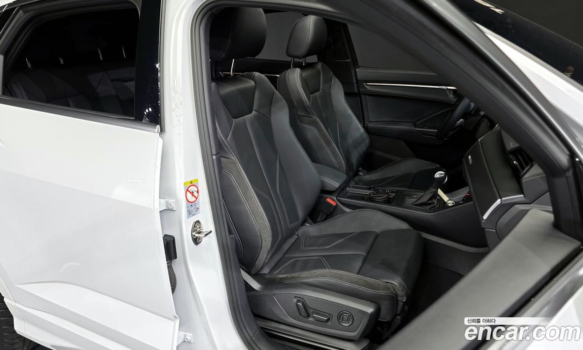 Audi Q3 35 TDI Premium Sportback