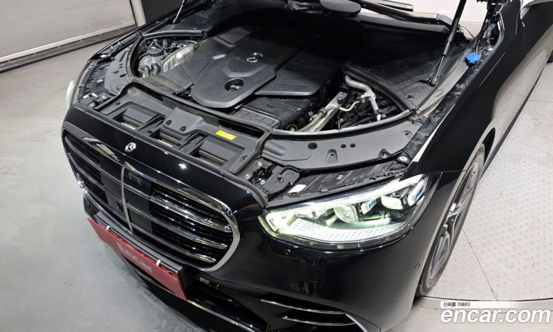 Mercedes Benz S-Class S400 D 4MATIC