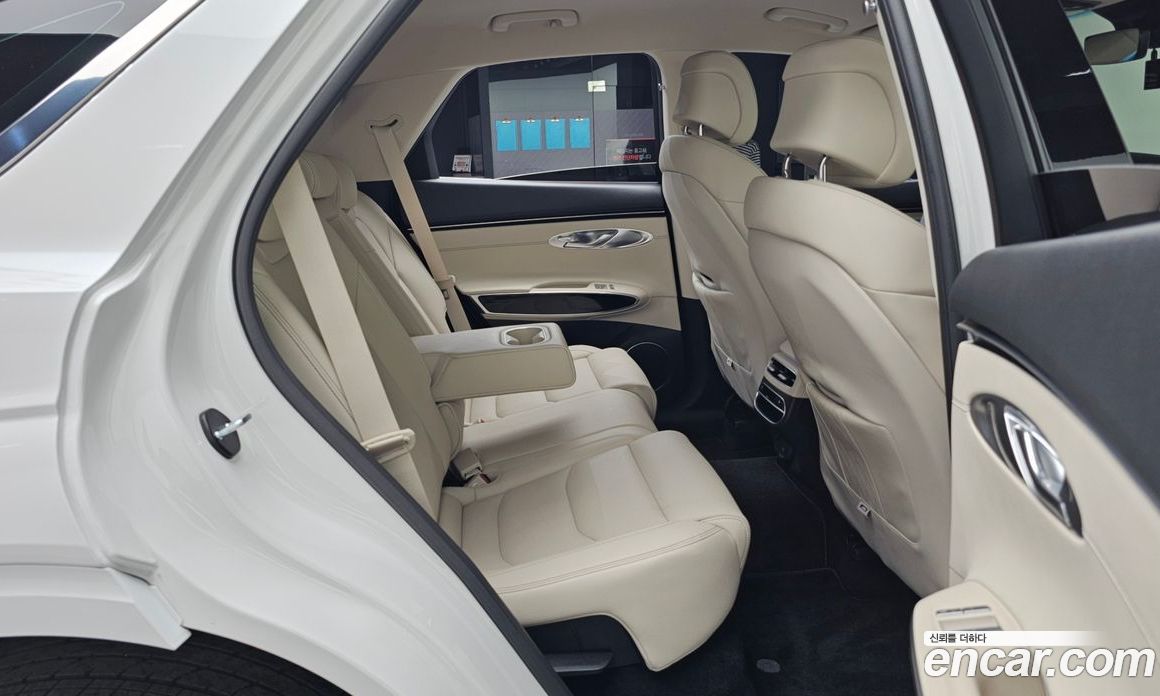 Genesis GV70 2.5T Gasoline 2WD