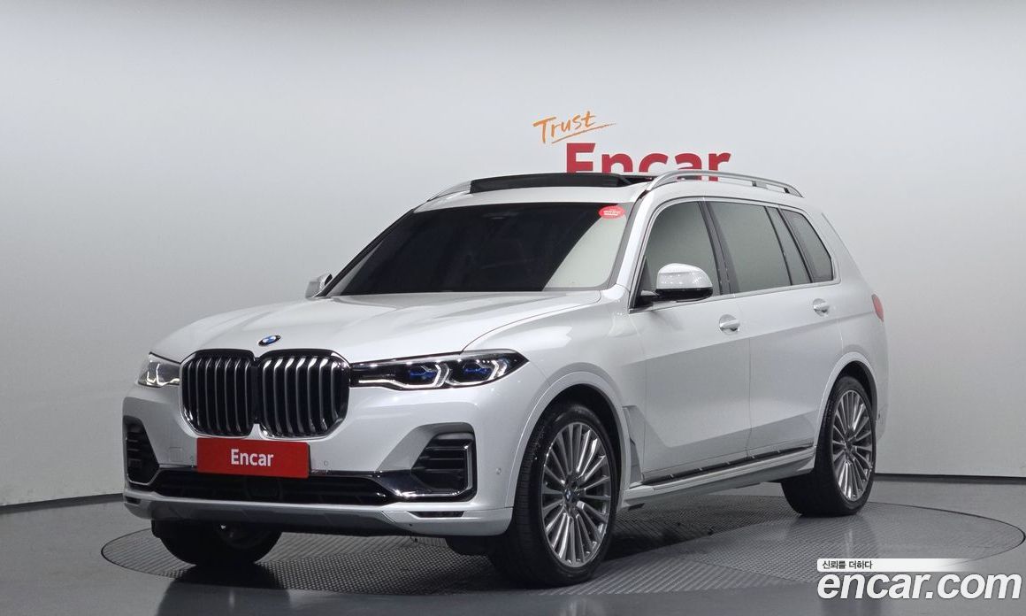 BMW X7 xDrive i40 Design Pure Excellence 7-Seater