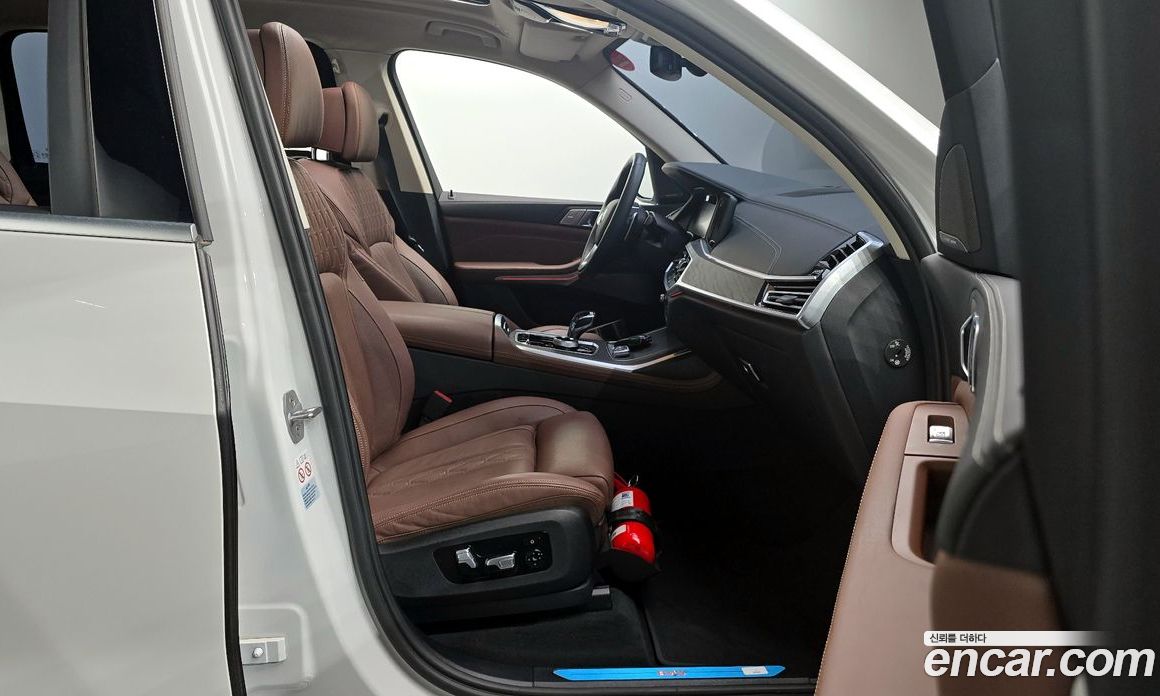 BMW X7 xDrive i40 Design Pure Excellence 7-Seater