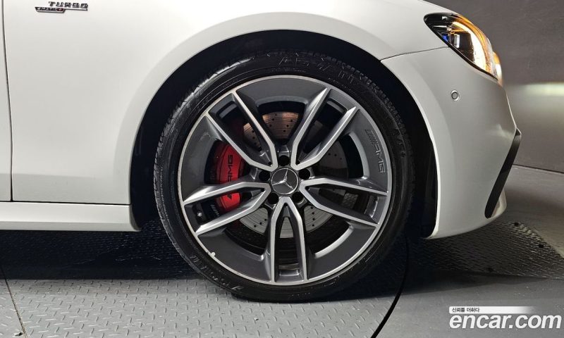 Mercedes Benz E-Class E53 AMG 4MATIC+