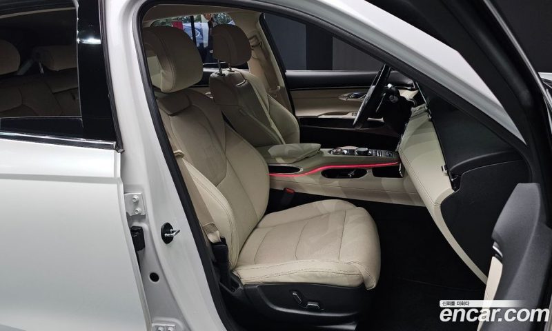 Genesis GV70 2.5T Gasoline 2WD