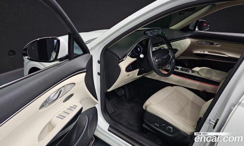 Genesis GV70 2.5T Gasoline 2WD