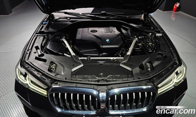 BMW 5-Series i520 M Sport