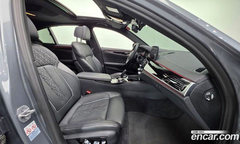 BMW 5-Series i530 xDrive M Sport Package