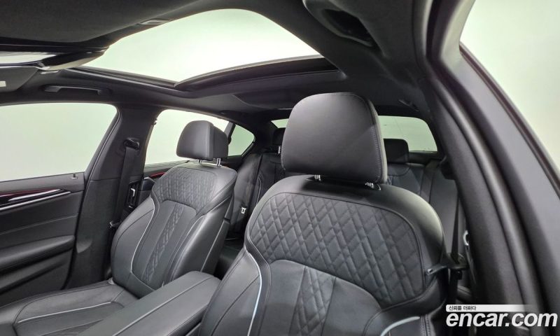 BMW 5-Series i530 xDrive M Sport Package