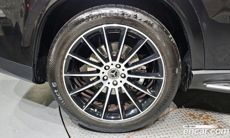 Mercedes Benz GLE-Class GLE400d 4MATIC Coupe