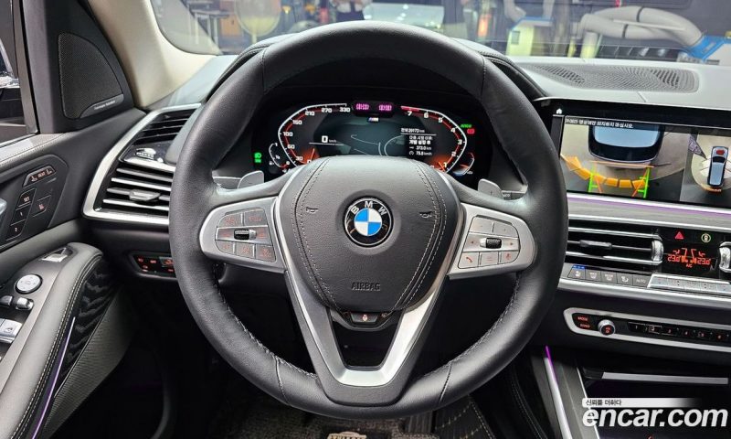 BMW X7 xDrive i40 Design Pure Excellence 7-Seater