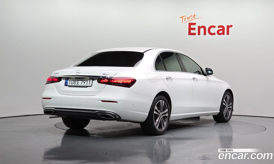 Mercedes Benz E-Class E350 4MATIC Avantgarde