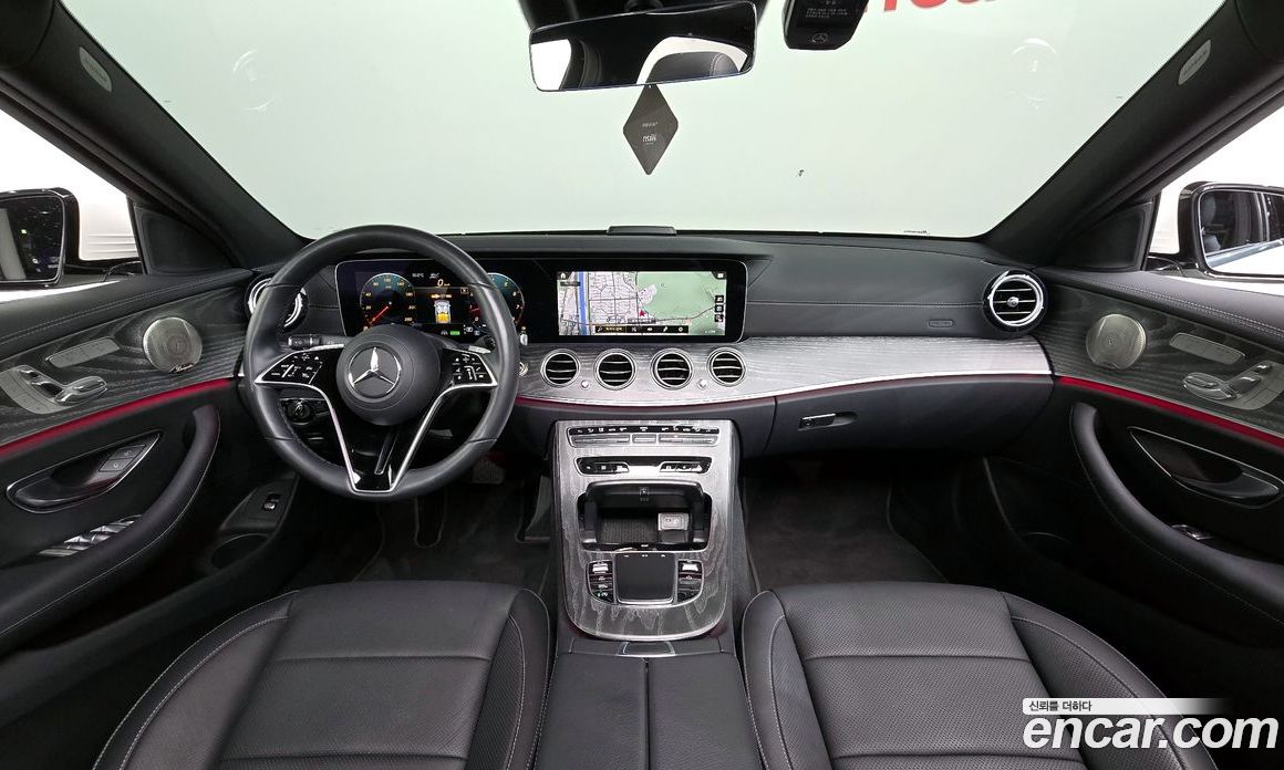 Mercedes Benz E-Class E350 4MATIC Avantgarde