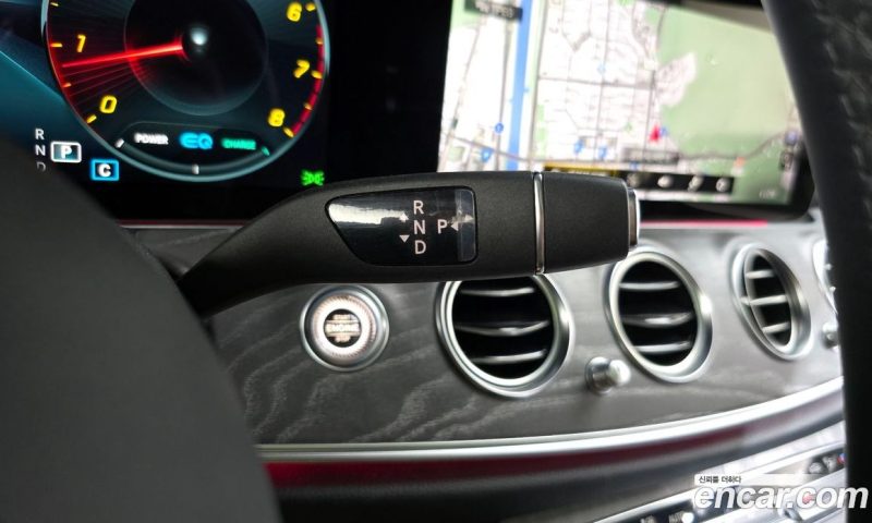 Mercedes Benz E-Class E350 4MATIC Avantgarde