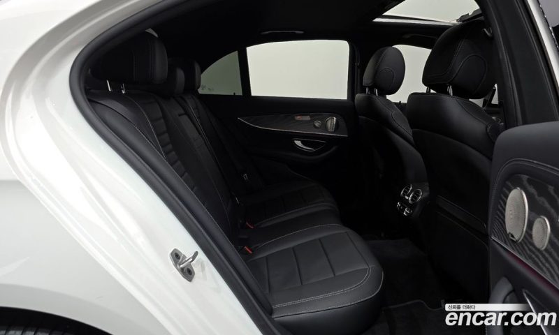 Mercedes Benz E-Class E350 4MATIC Avantgarde