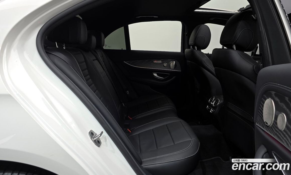 Mercedes Benz E-Class E350 4MATIC Avantgarde