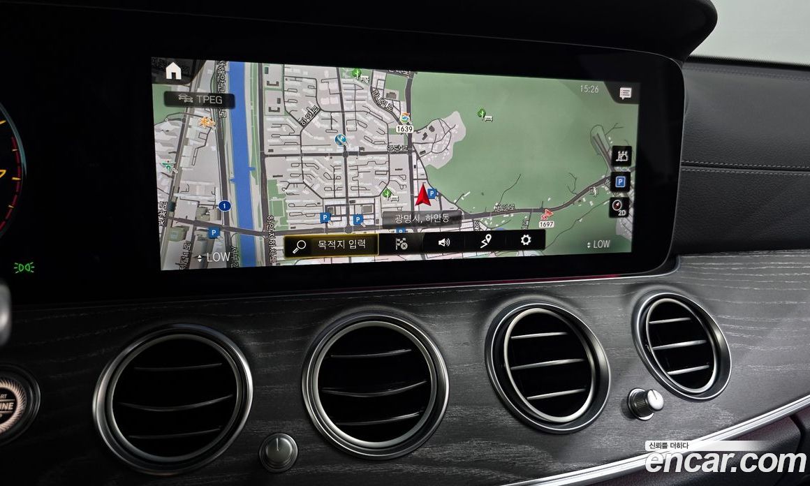 Mercedes Benz E-Class E350 4MATIC Avantgarde