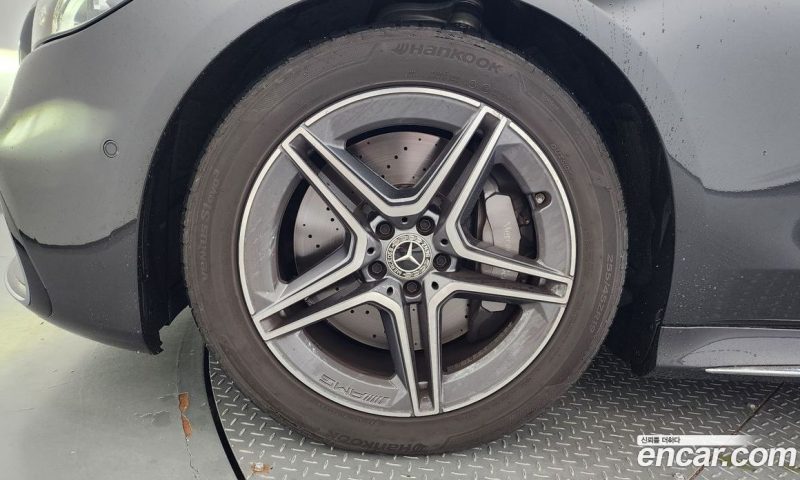 Mercedes Benz S-Class S400 D 4MATIC