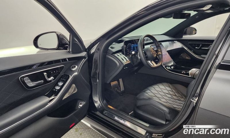 Mercedes Benz S-Class S400 D 4MATIC