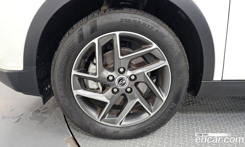 SsangYong Tivoli Gasoline 1.5 2WD