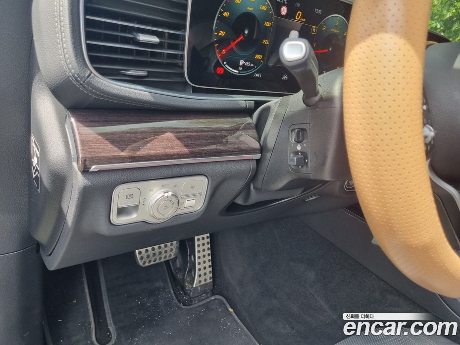 Mercedes Benz GLE-Class GLE400d 4MATIC Coupe