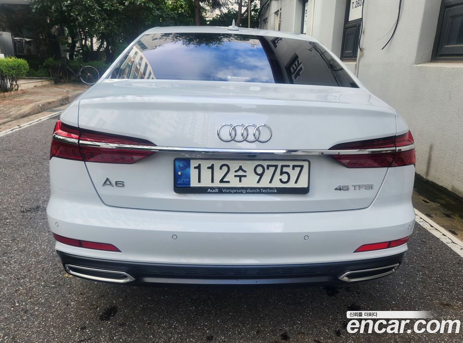 Audi A6 45 TFSI Premium