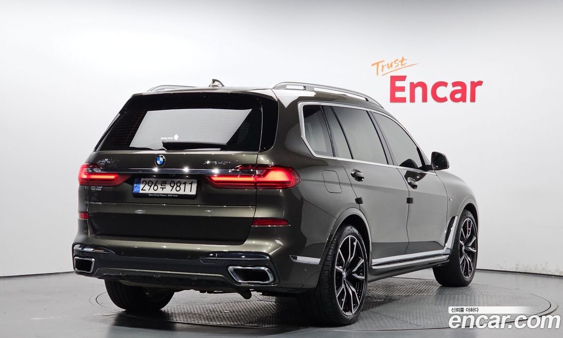 BMW X7 xDrive i40 M Sport 6STR