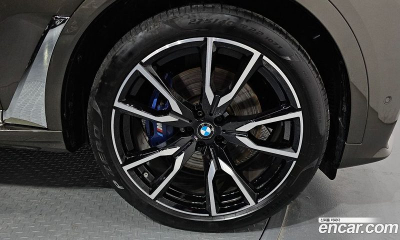 BMW X7 xDrive i40 M Sport 6STR