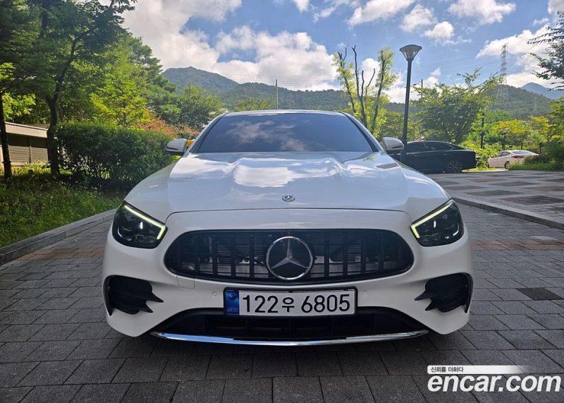 Mercedes Benz E-Class E350 4MATIC AMG Line