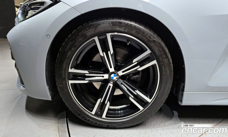 BMW 4-Series i420 M Sport Convertible